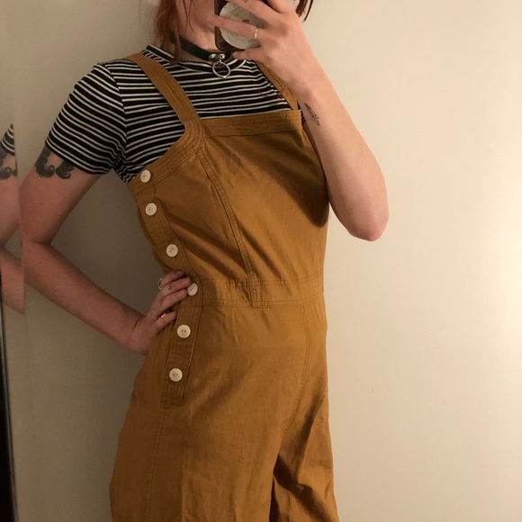 GAP Mustard Overalls - Picture 2 of 3
